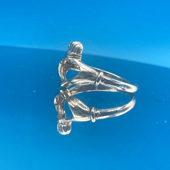 Vintage Sterling Silver Open-Work Ring - Picture 6 of 13